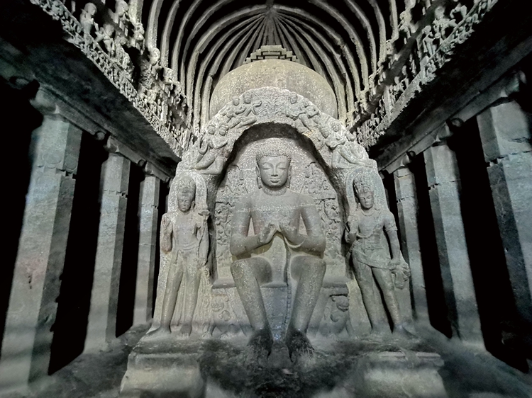 南印度佛教石窟．桑奇大塔．阿姜塔石窟．龍樹山１０日（佛教藝術文旅）